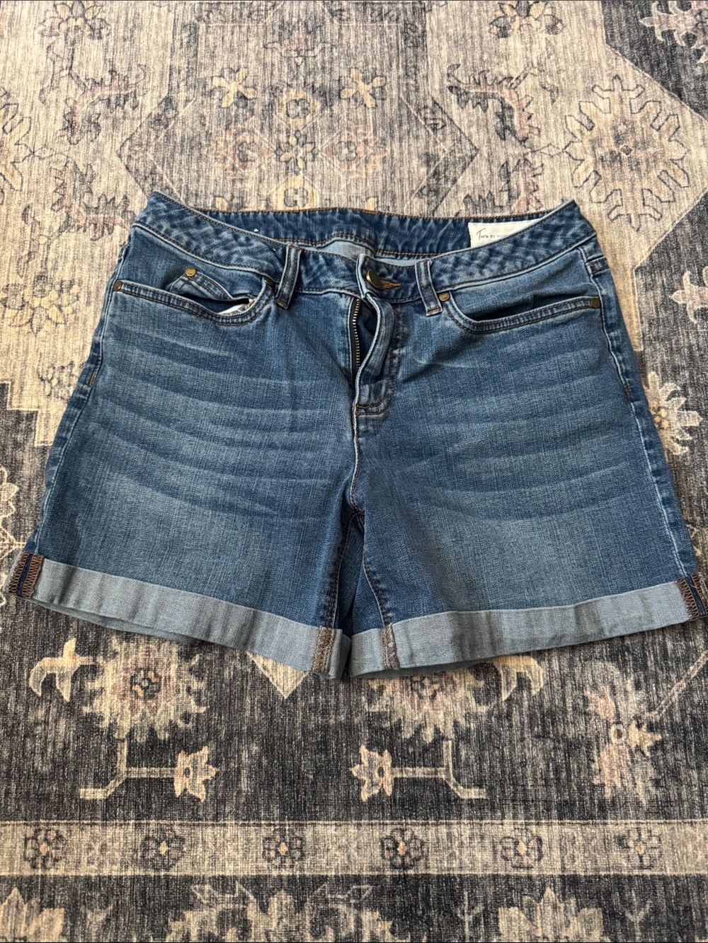 Two by Vince Camuto Medium Blue Rolled Cuff Jean Shorts